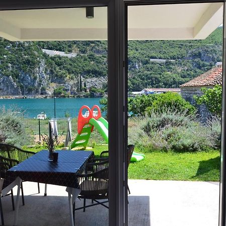 Lavender Apartment Mokosica Bagian luar foto