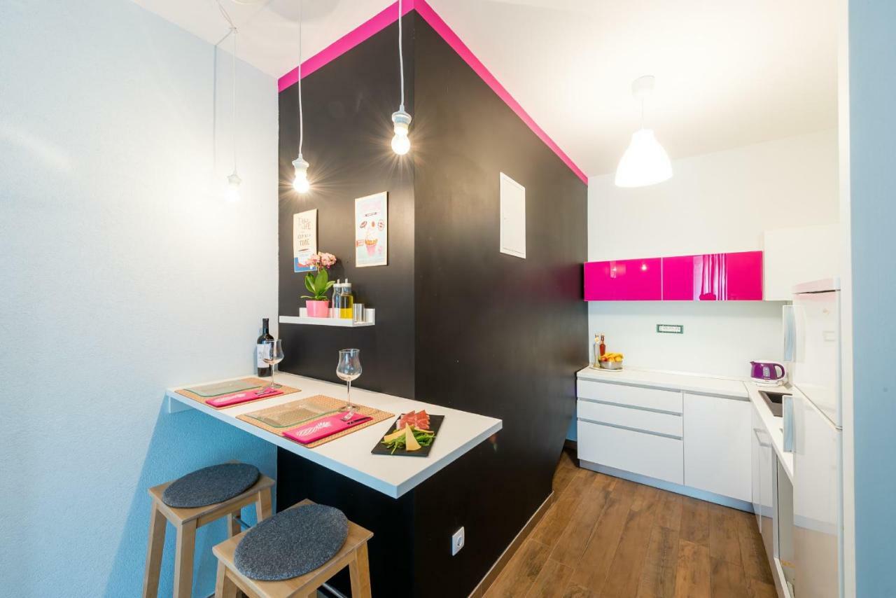 Lavender Apartment Mokosica Bagian luar foto