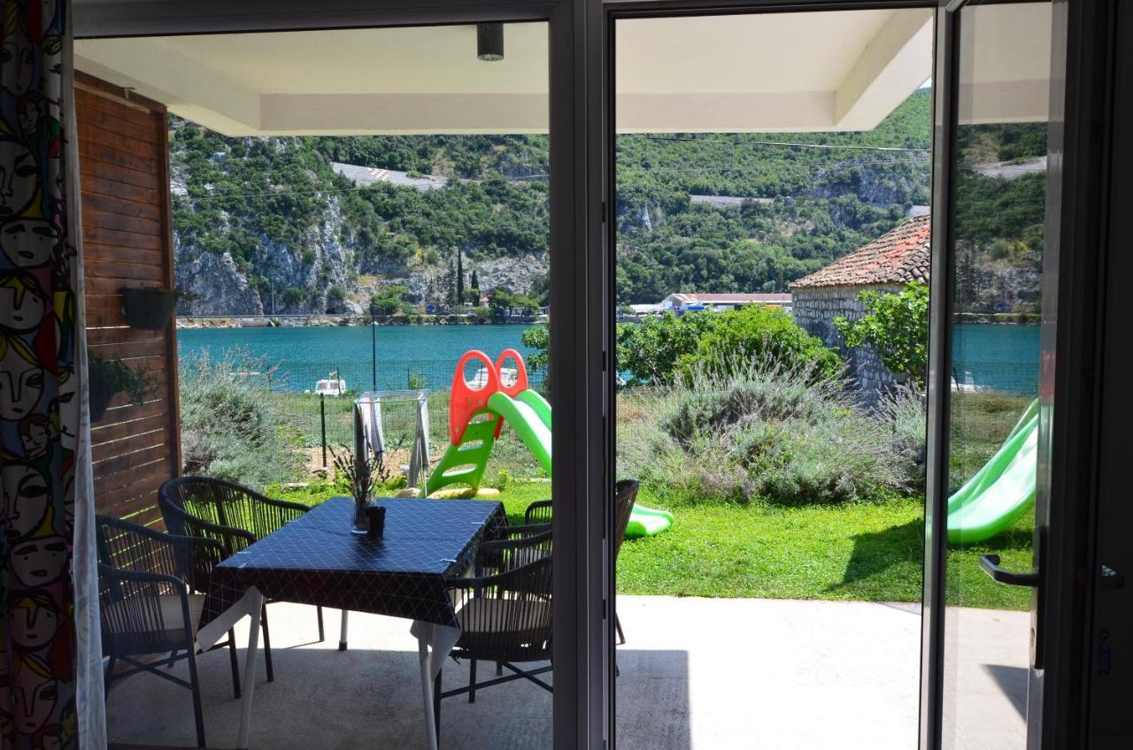 Lavender Apartment Mokosica Bagian luar foto