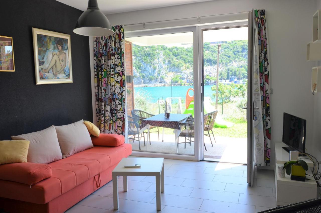 Lavender Apartment Mokosica Bagian luar foto